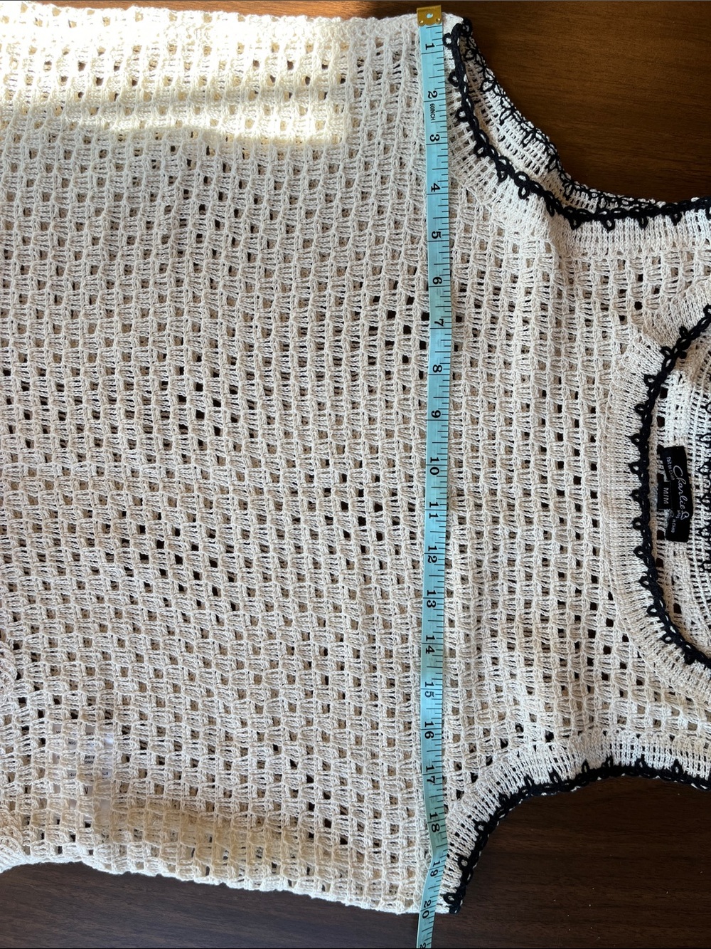 CHARLIE B White Crochet Tank with Black Trim and Floral Hem - Picture 5 of 6